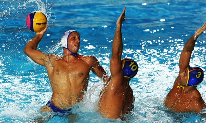 Vecinii de peste Dunǎre, campioni europeni la polo!